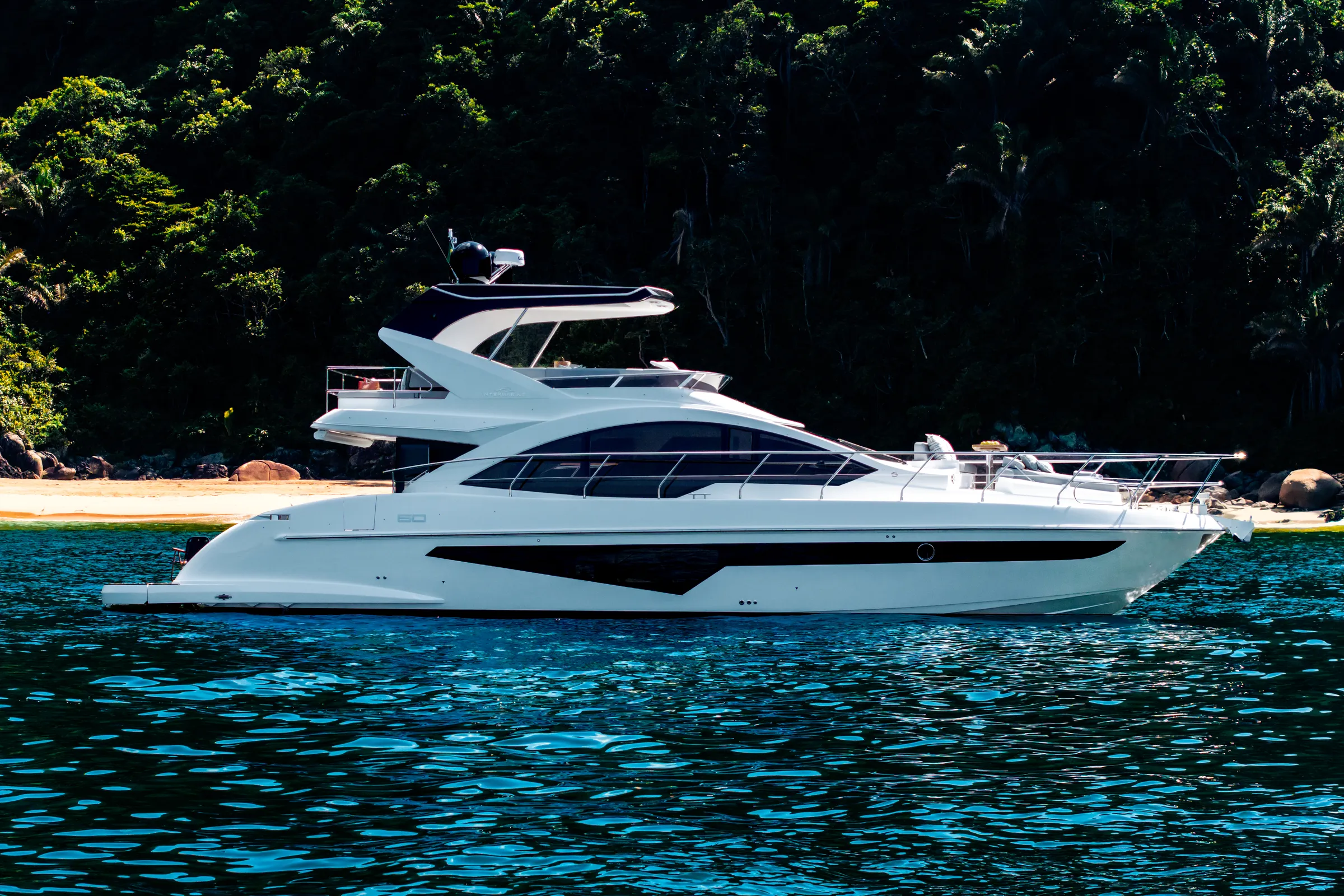 Intermarine 60